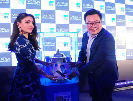 Vivo Celebrates 10 Years of IPL with Vivo V5 Plus Limited Edition