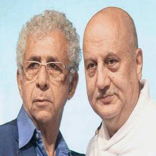 War of Words between Naseeruddin Shah & Anupam Kher