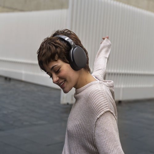 Sennheiser launches HD 450BT and HD 350BT headphones