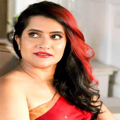 Giving Kanika Kapoor's example, Sona Mohapatra states 'irresponsible idiots' make Covid-19 control difficult