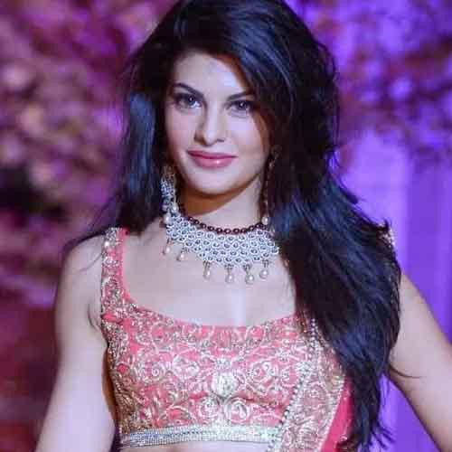 Jacqueline Fernandez pays tribute to Sushant Singh Rajput, promotes Dil Bechara