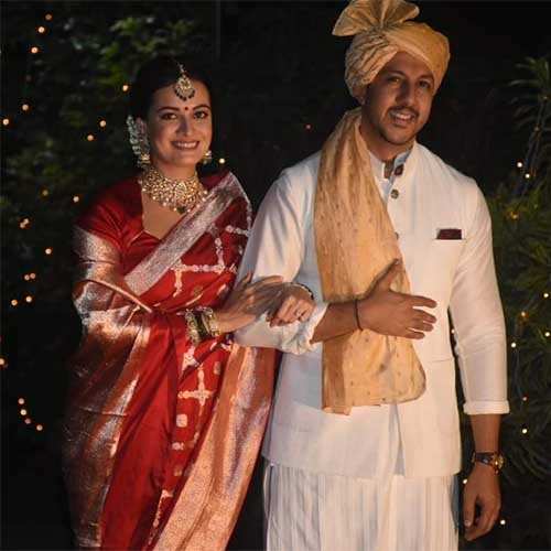 Dia Mirza ties knot with Vaibhav Rekhi